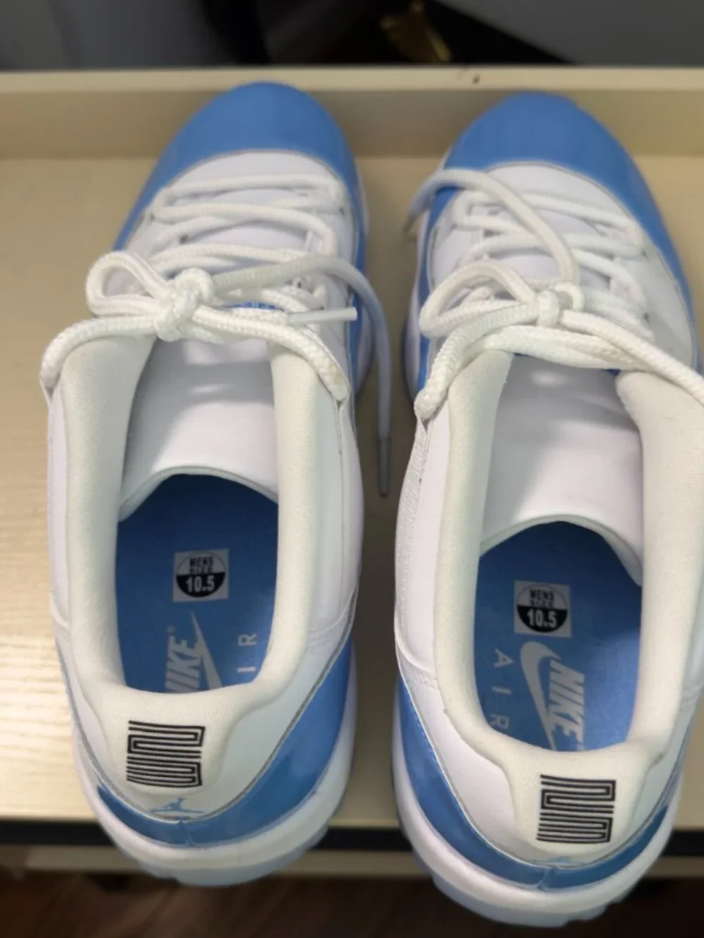 Air Jordan 11 Retro Low 